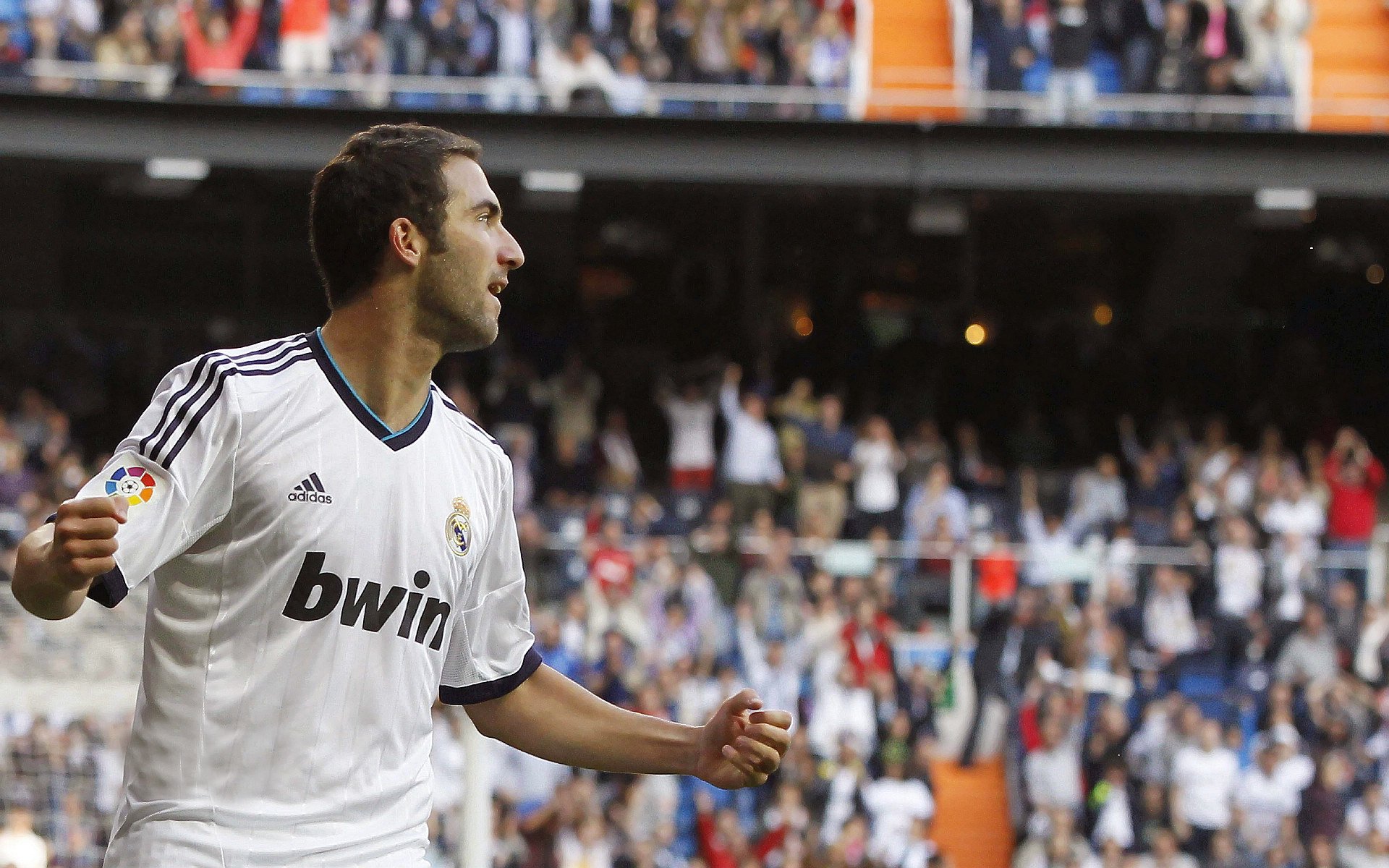 欧冠“最远客场旅程”榜：英超球队往返飞行距离逼近两万公里